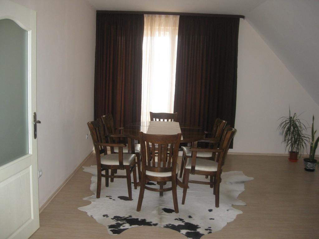 Hotel Topalovi Nesebar Exteriör bild