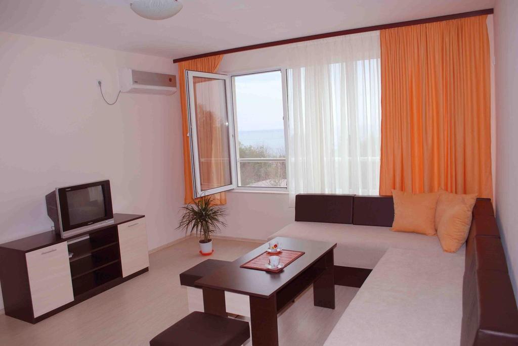 Hotel Topalovi Nesebar Exteriör bild